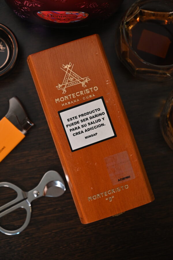 蒙特克里斯托 2005年限量版（Montecristo D Edición Limitada 2005）雪茄